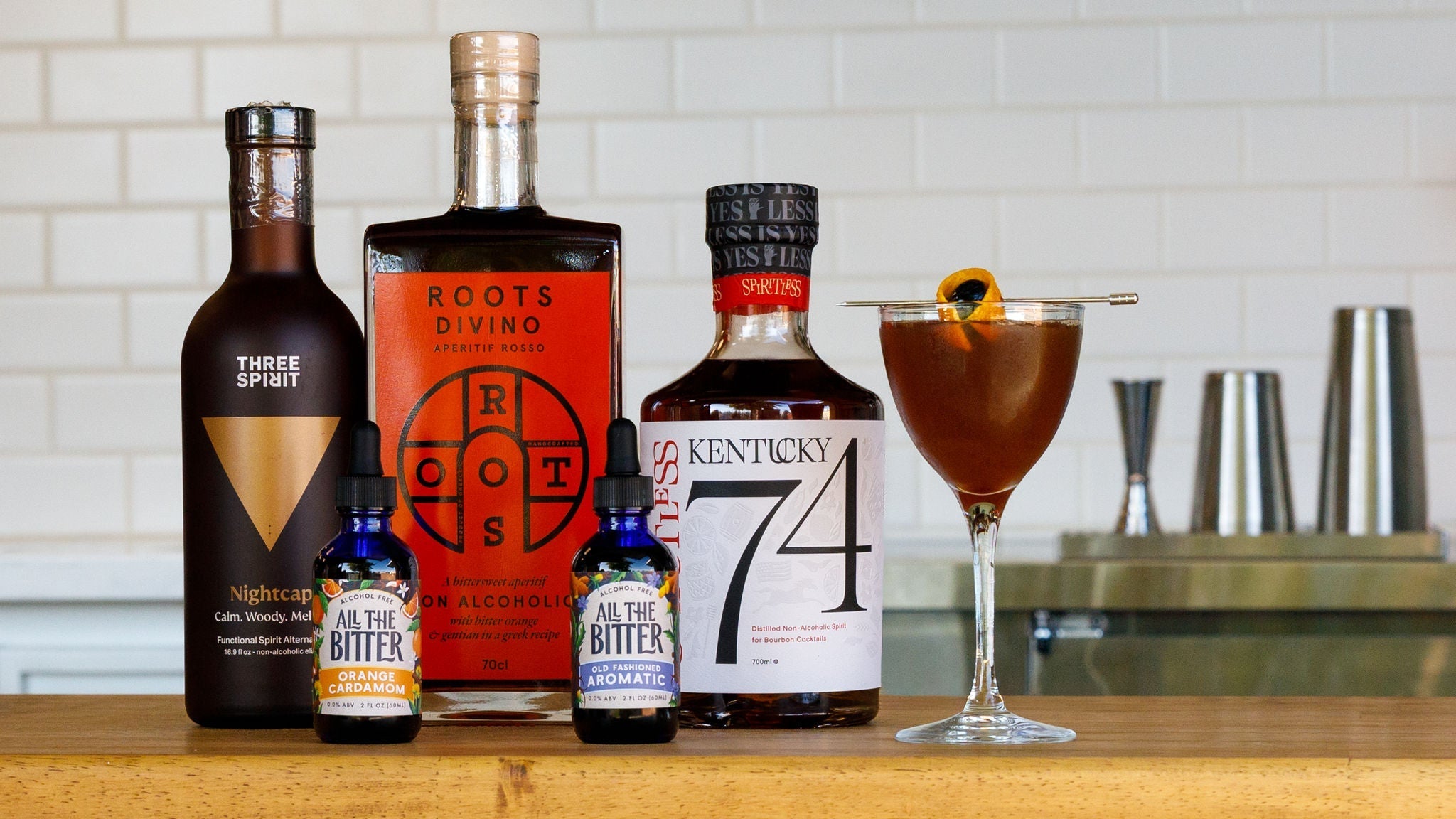 Picture of a non-alcoholic Manhattan inspired by the Sleepy Girl Mocktail.